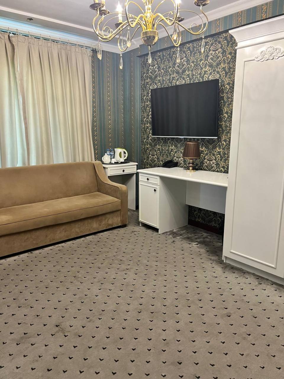Orzu Hotel Namangan Luaran gambar