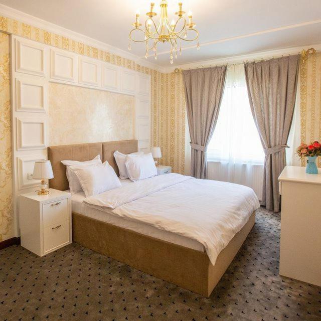 Orzu Hotel Namangan Luaran gambar